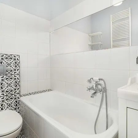 Kopernika Stylowy W Centrum Poznania By Renters * Poznań